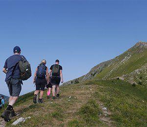 Vandrar uppåt i de Apuanska alperna med Swett i Cinque Terre